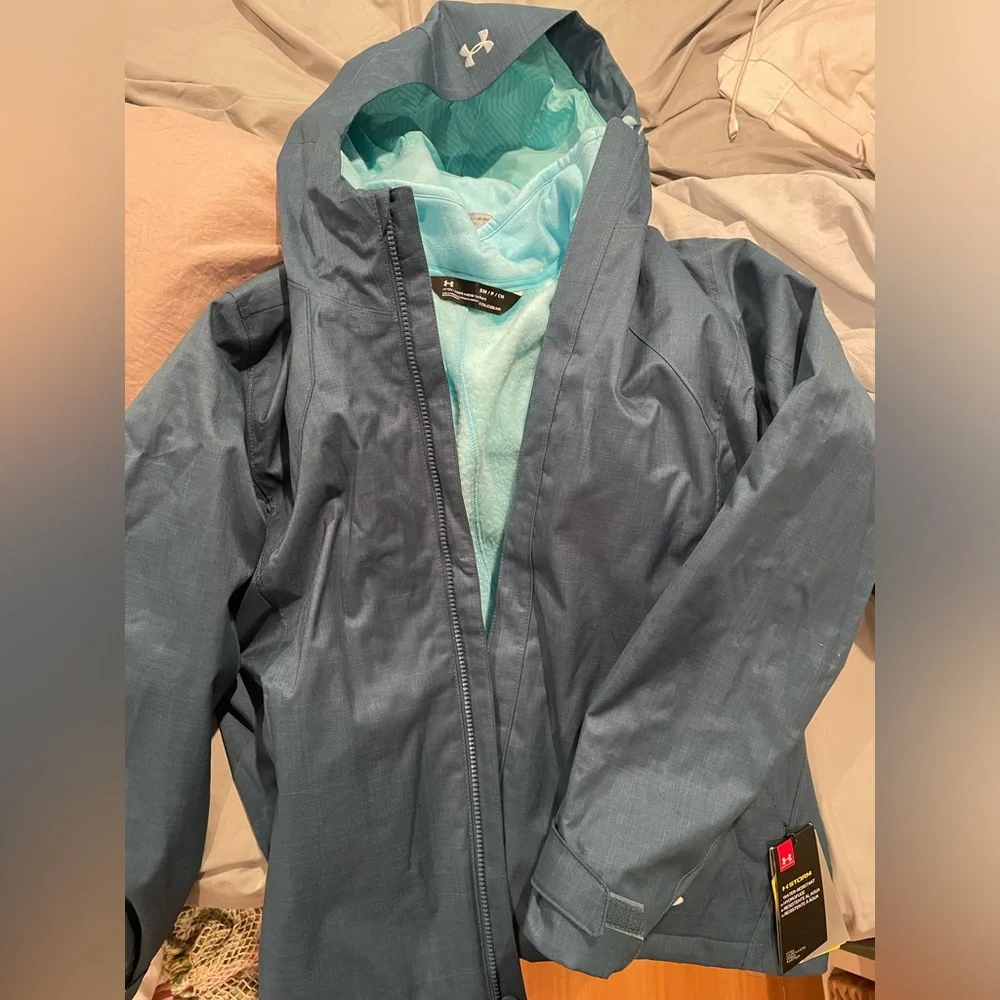 NWT Snow Jacket - Picture 1 of 8